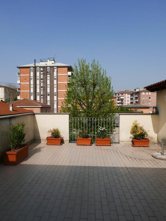 Guesthouse Flora Lodi Zewnętrze zdjęcie